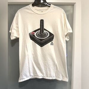 Men's White Atari Joystick T-Shirt sz. M *nice* MSRP: $30